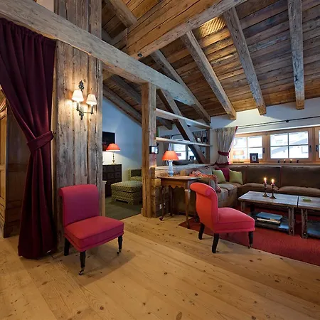 Juergen Modern Close To Ski